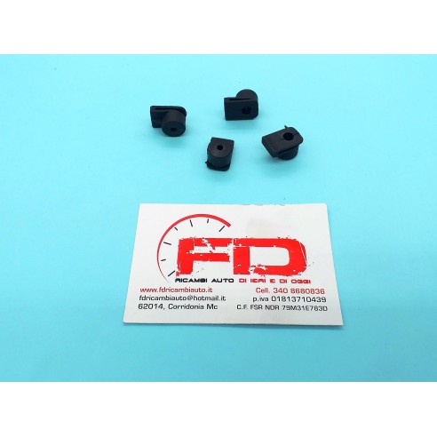 KIT 4 FERMI FISSAGGIO TASCHE PANNELLI PORTA FIAT 500 L